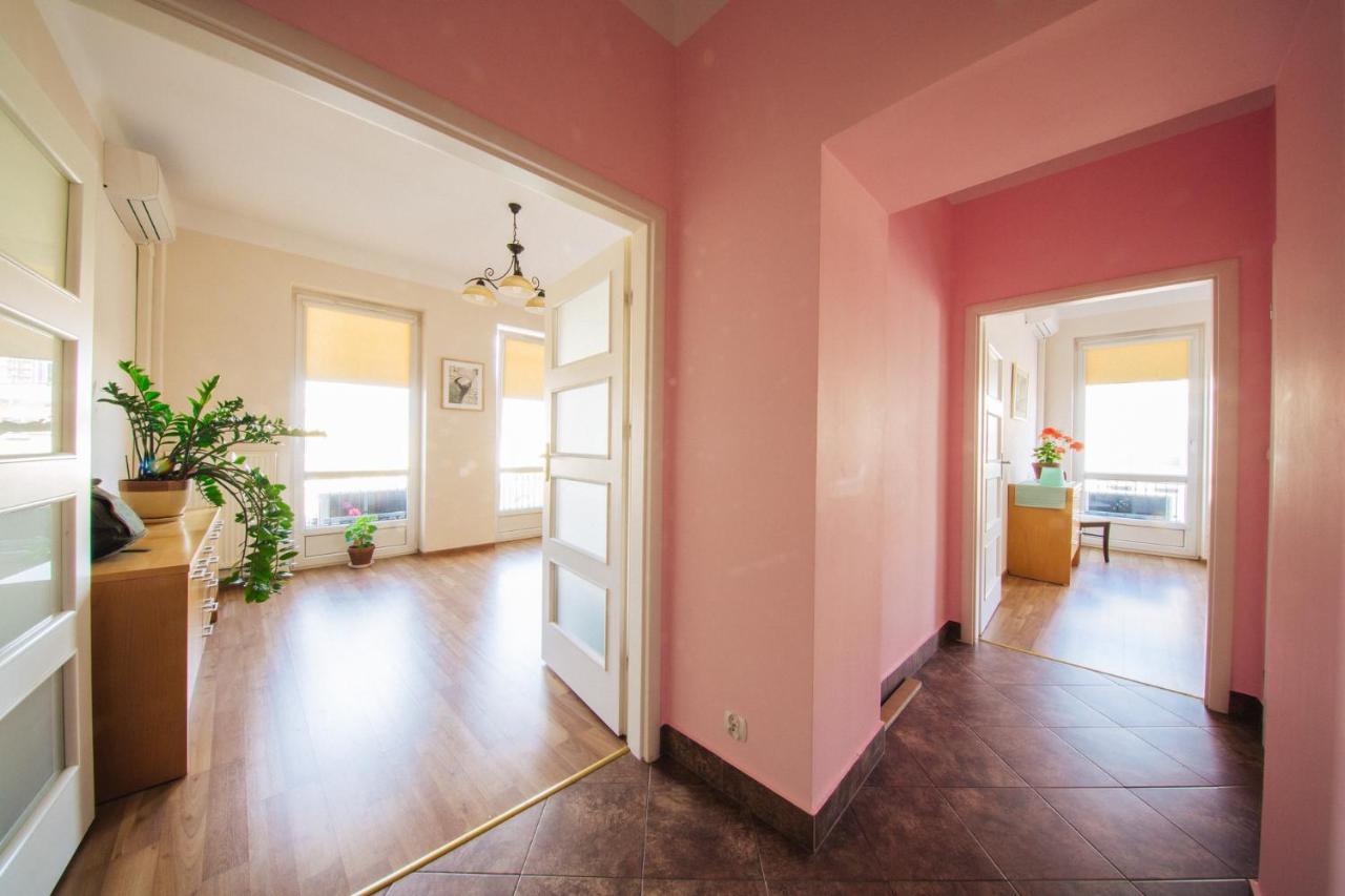 Apartment Metro Politechnika Варшава Экстерьер фото